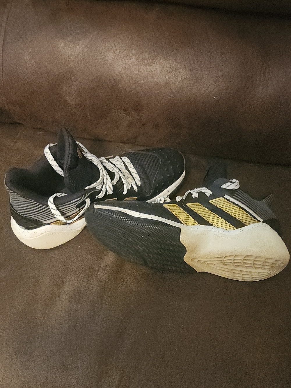 adidas Men's Black Sneakers with Gold Stripes